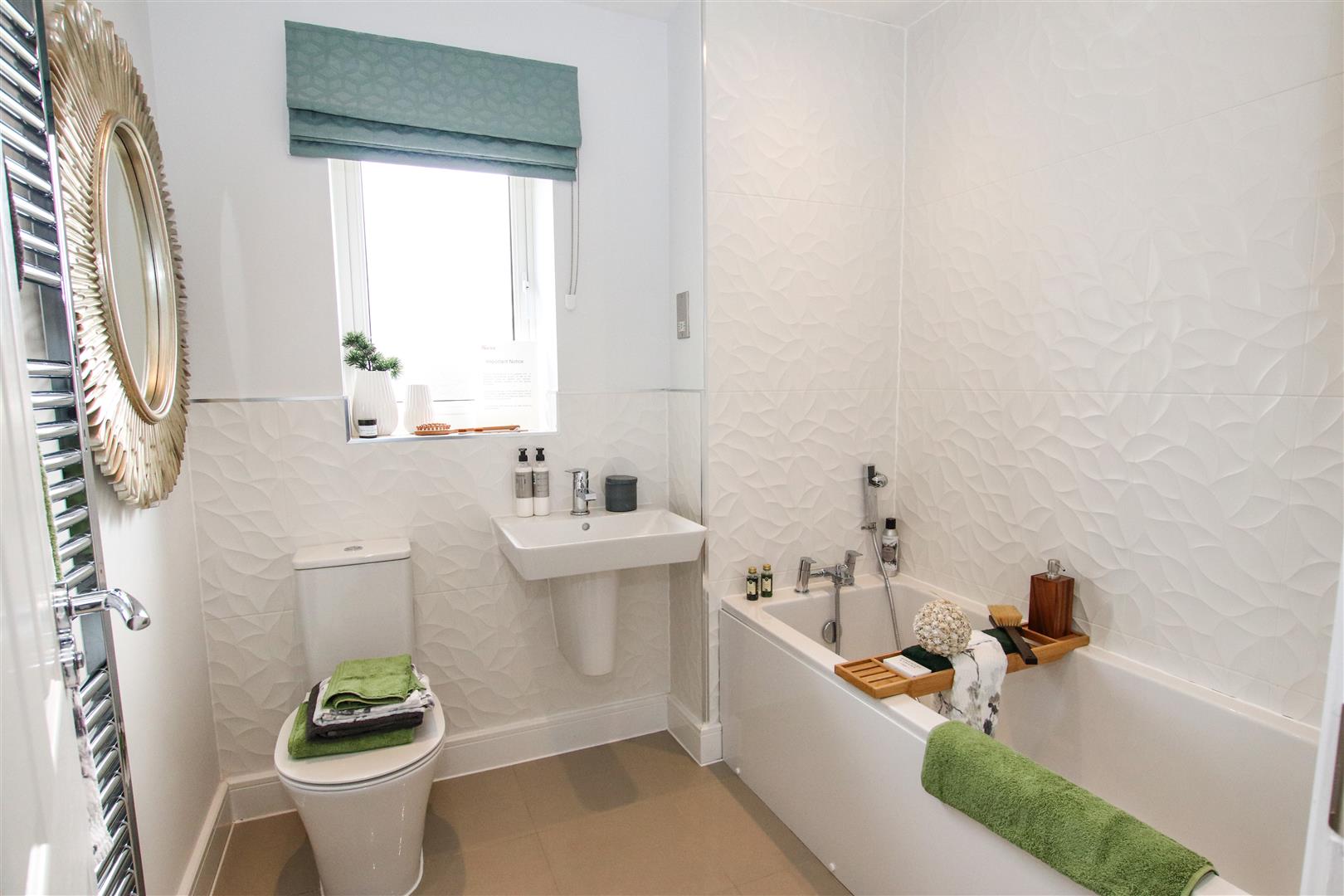 LUXURY FIRST FLOOR BATHROOM